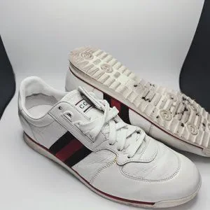 Gucci | Shoes | Gucci White Leather Web Sneakers Size 8 Us4  display picture 1